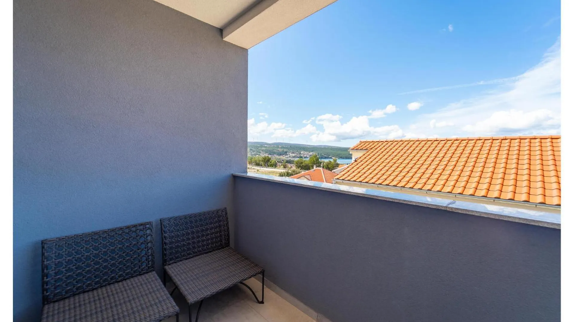 1 Bedroom Beautiful Apartment In Gornji Karin